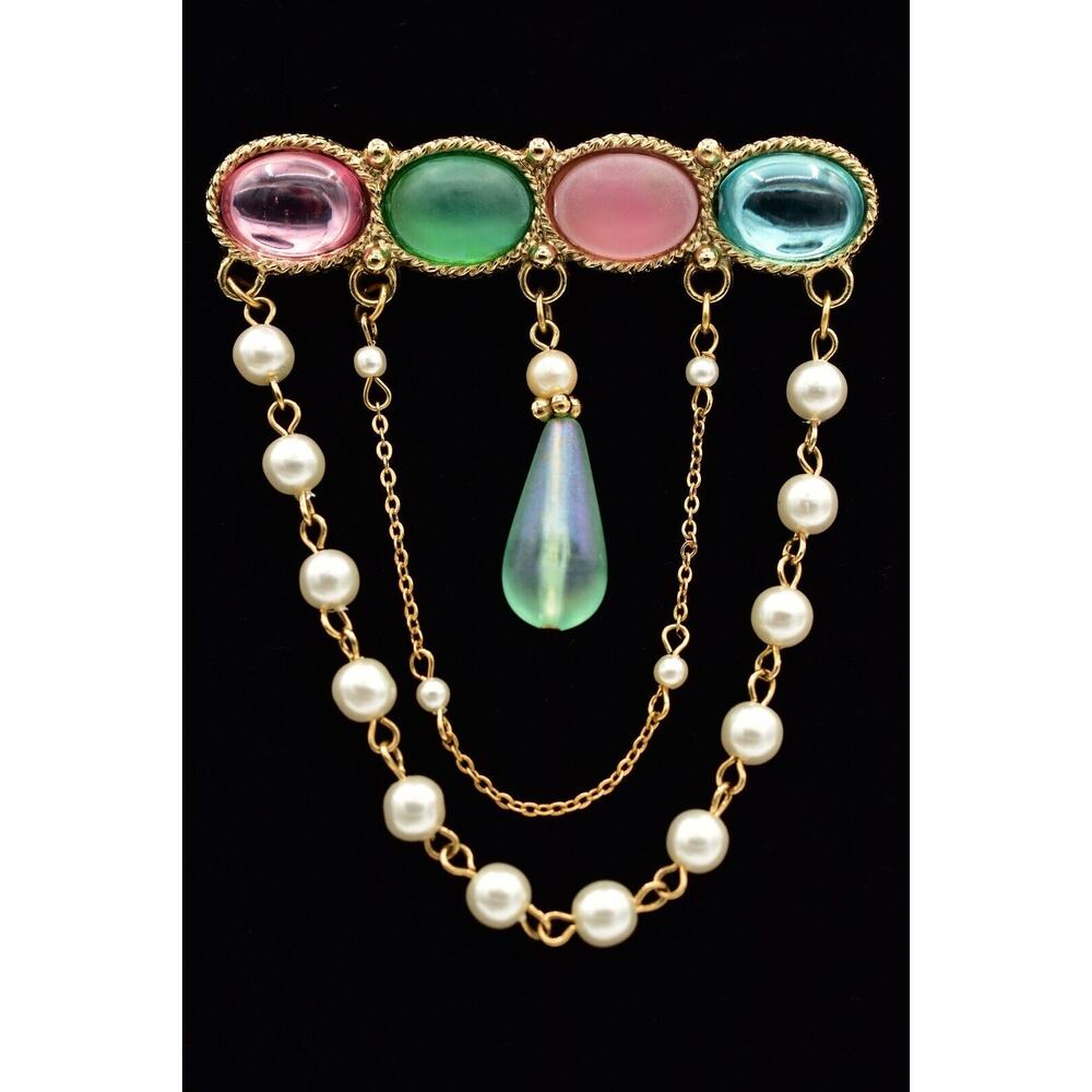 1928 Vintage Cabochon Pin Brooch Bar Lucite Pink Frosted Pearl Chain Gold BinAH